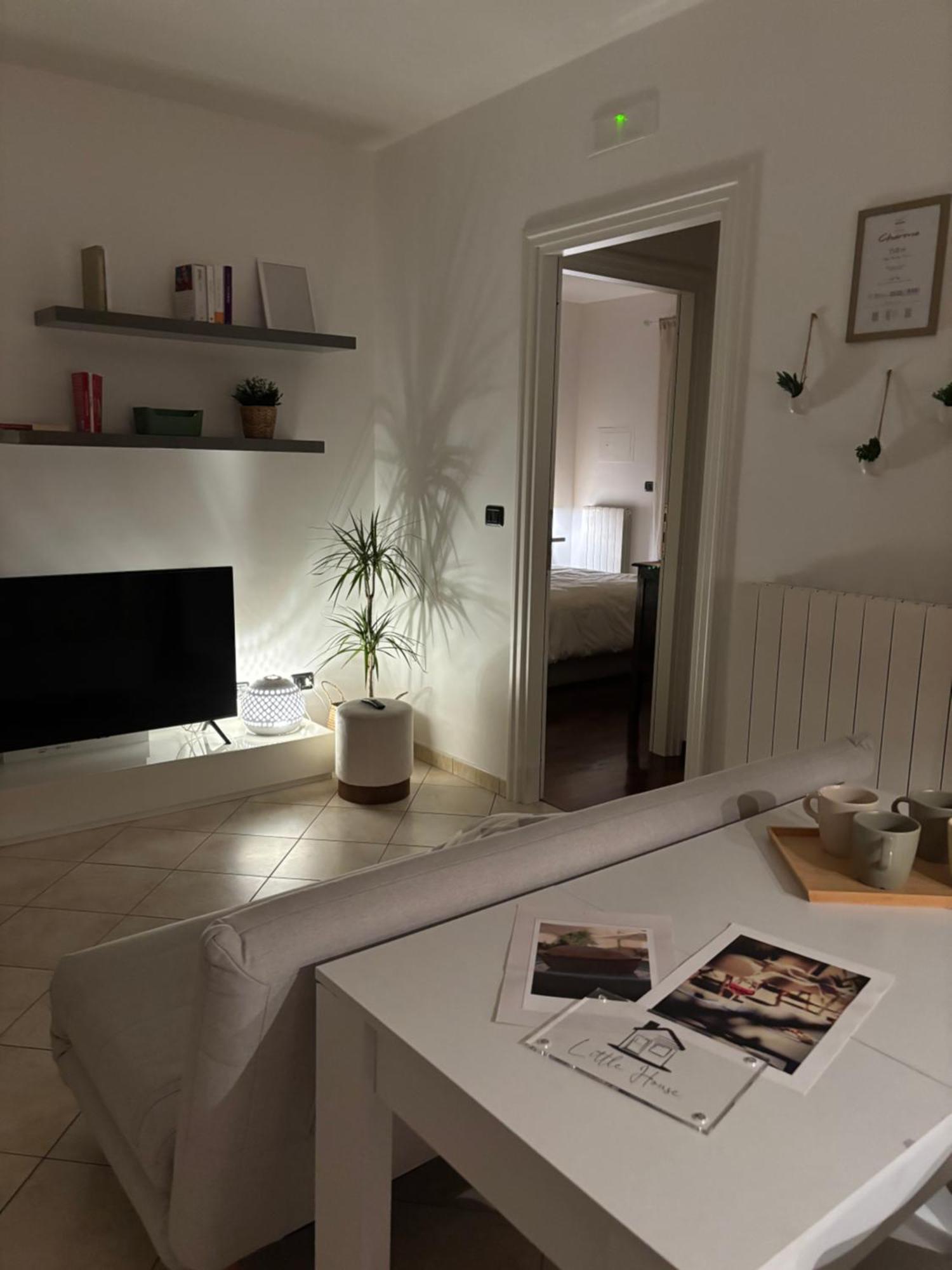 Little House Apartment